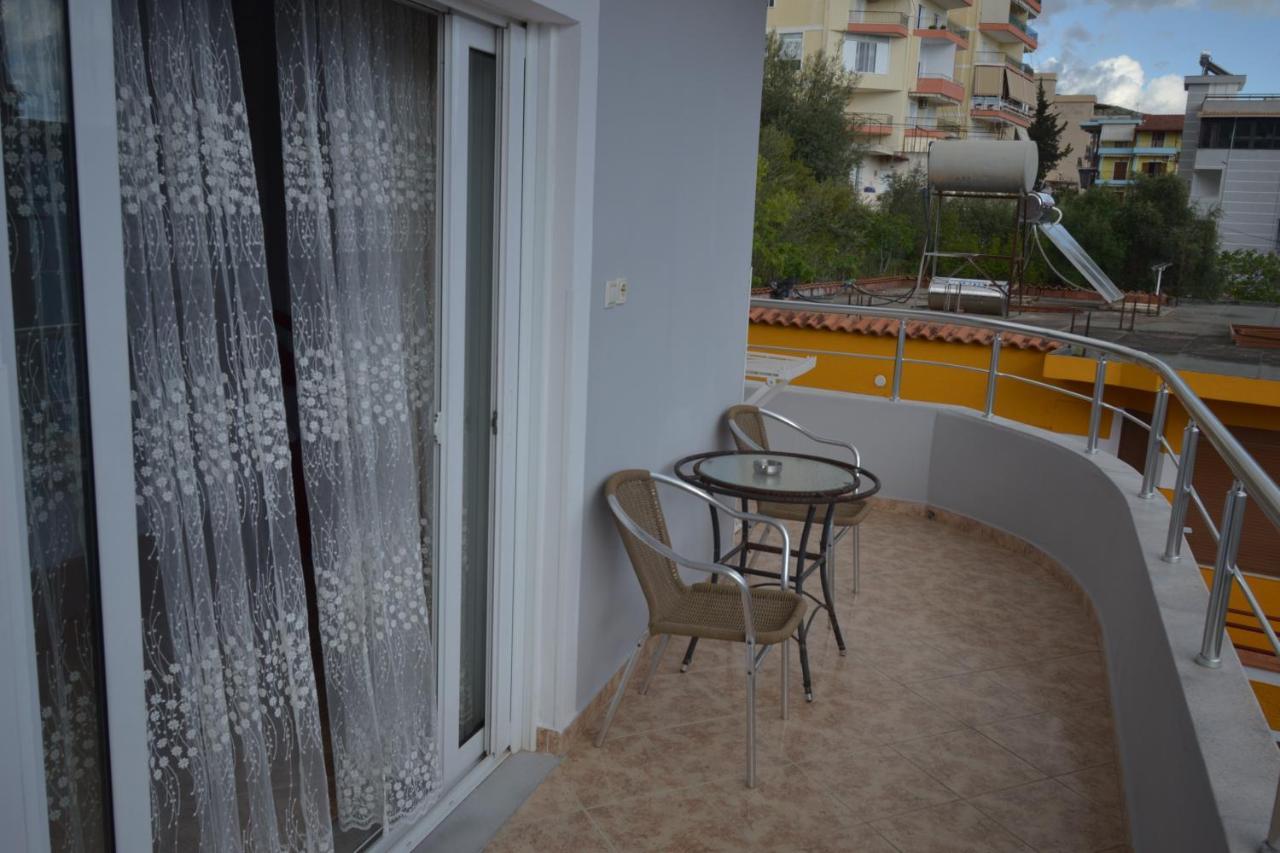 Villa Shqiponja Sarandë Esterno foto