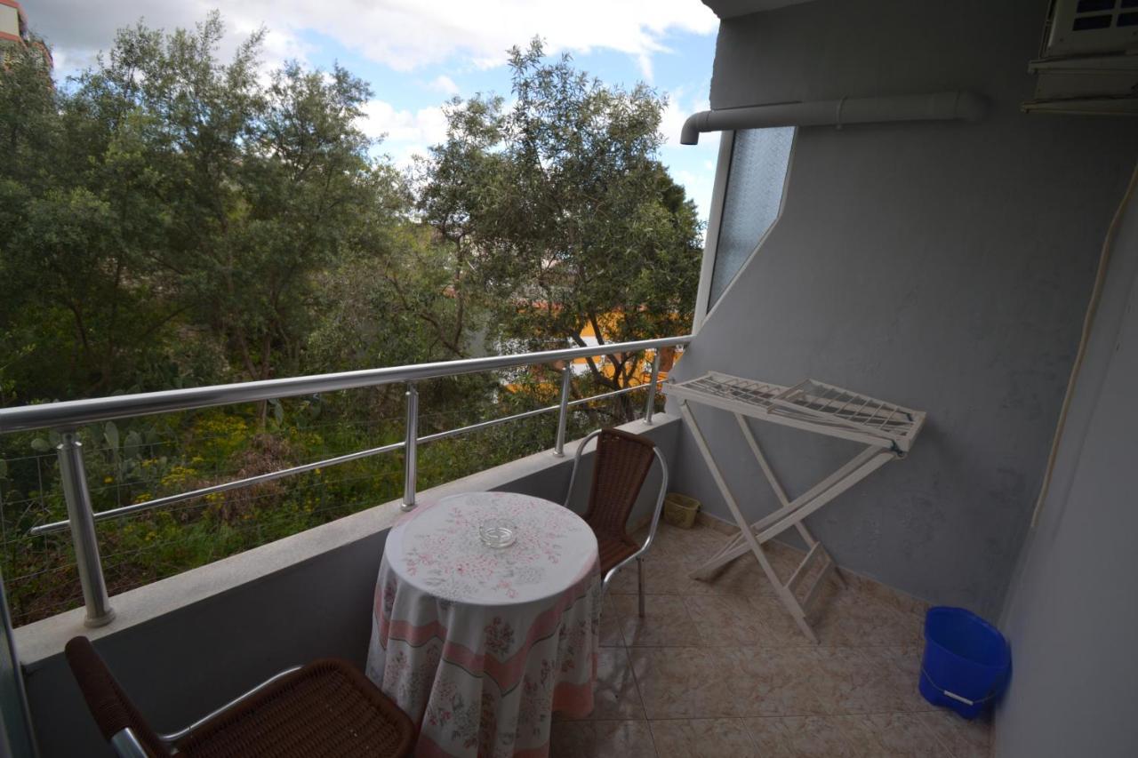 Villa Shqiponja Sarandë Esterno foto